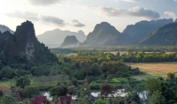 Day 5: Muang Met to Vang Vieng – Off-road 170% – approx. 180km (B, L)