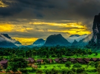 Top 10 Best Laos Tours
