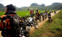 Day 3: Pak Lay Dirt Roads to Sanakham – Off-road 60% – approx. 130km (B, L)